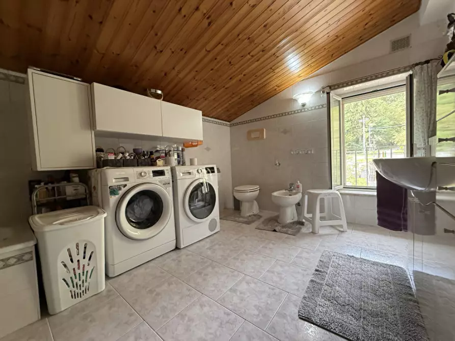 Immagine 16 di Casa bifamiliare in vendita  a Badia Calavena