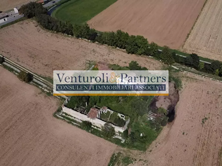 Immagine 6 di Rustico / casale in vendita  in Via Maglio a Lonato del Garda