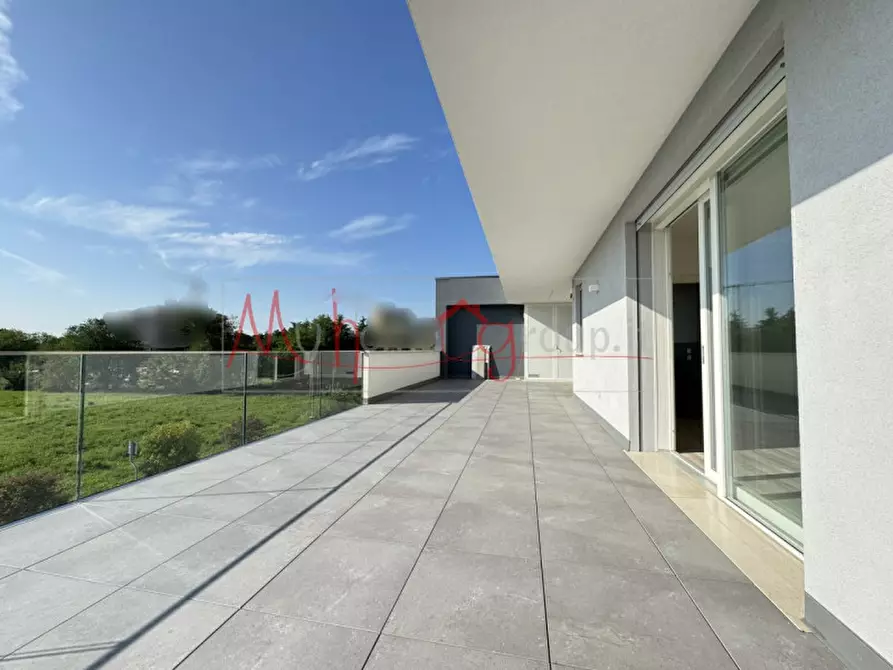 Immagine 2 di Attico in vendita  in Via Aquae Patavinae a Montegrotto Terme