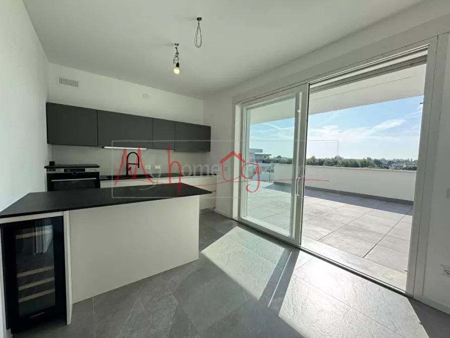 Immagine 9 di Attico in vendita  in Via Aquae Patavinae a Montegrotto Terme