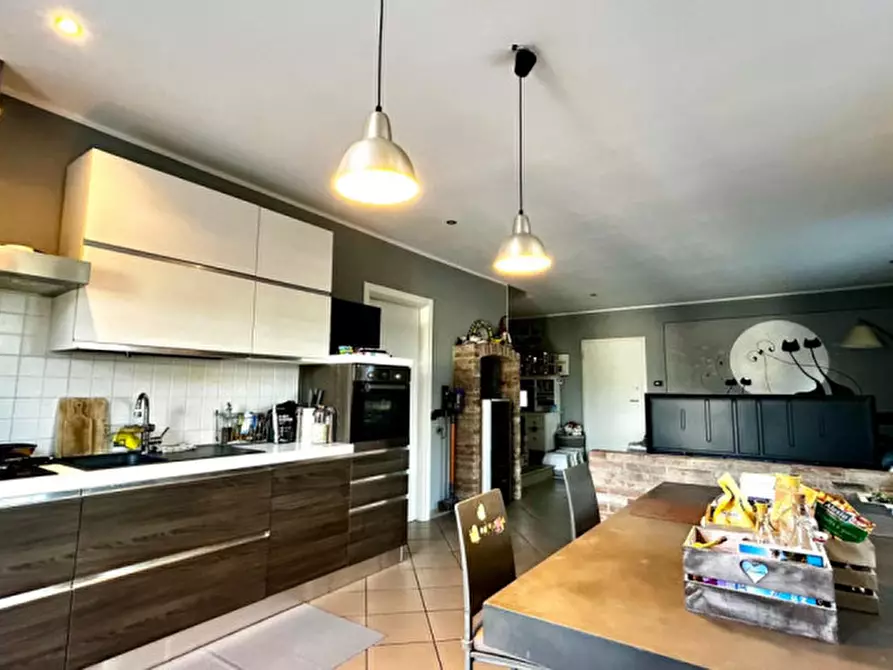 Immagine 5 di Casa quadrifamiliare in vendita  in Via Canale Naviglio a Bastiglia