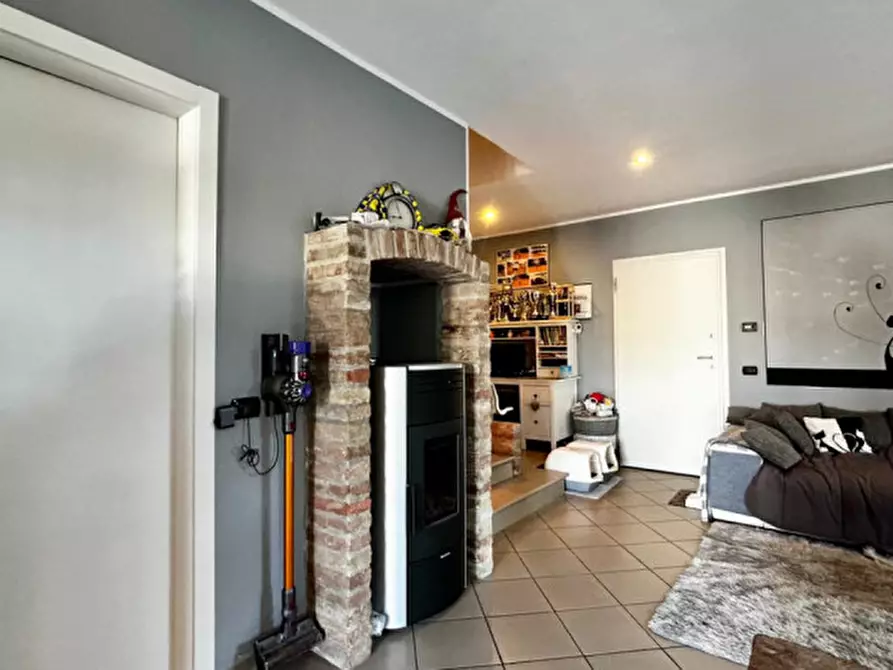 Immagine 6 di Casa quadrifamiliare in vendita  in Via Canale Naviglio a Bastiglia