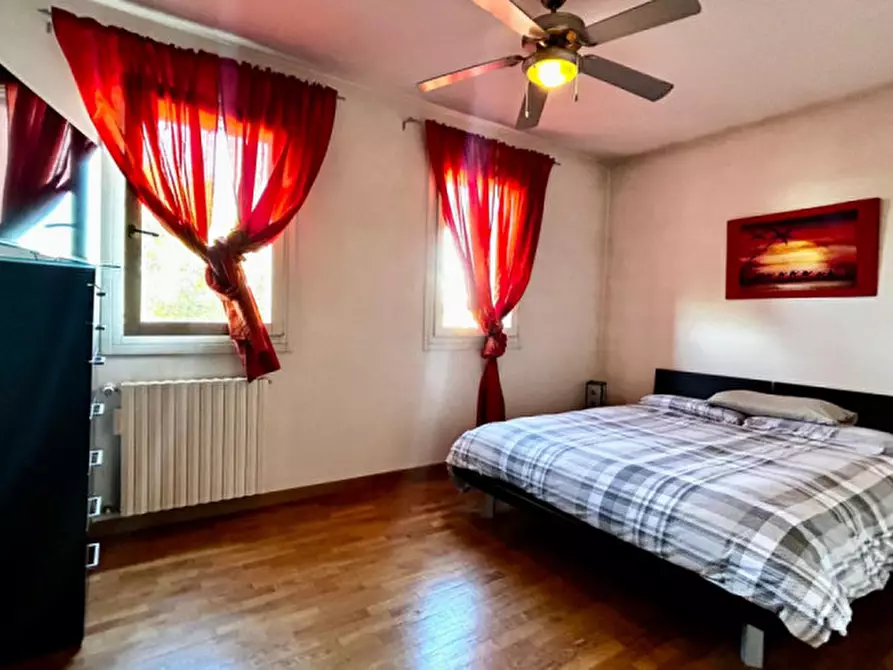 Immagine 16 di Casa quadrifamiliare in vendita  in Via Canale Naviglio a Bastiglia