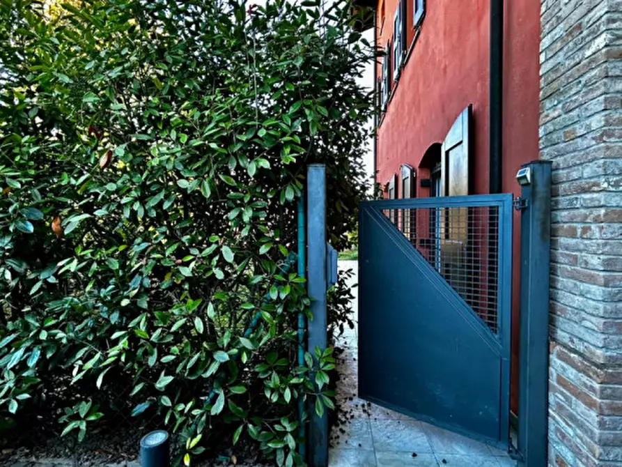 Immagine 42 di Casa quadrifamiliare in vendita  in Via Canale Naviglio a Bastiglia