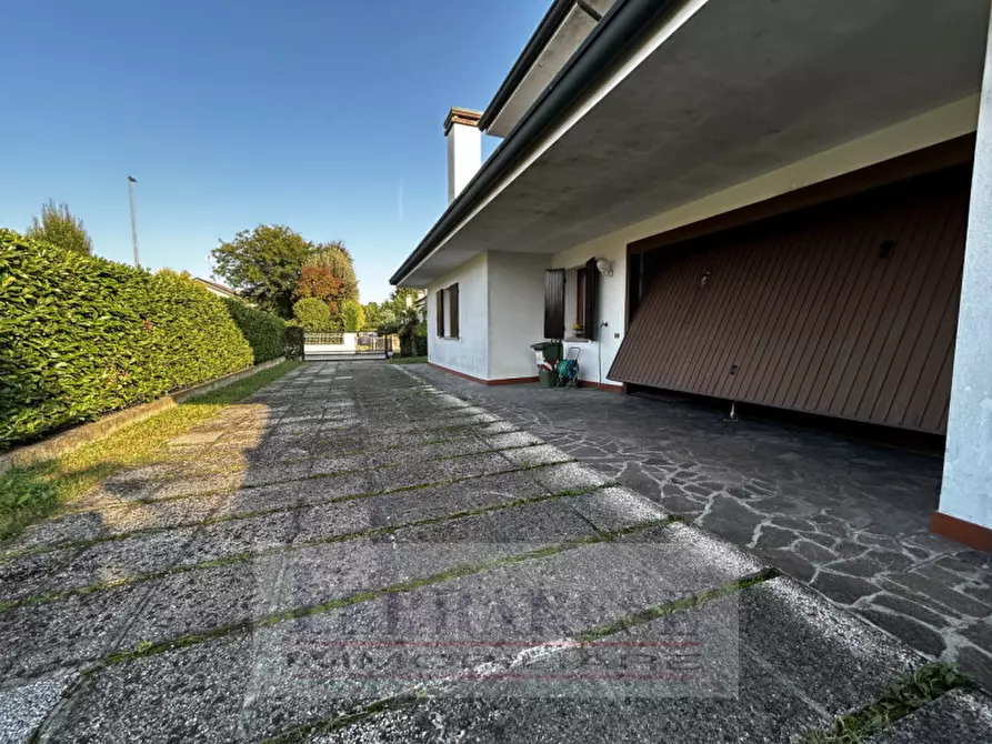 Immagine 10 di Casa bifamiliare in vendita  in Via Antonio Gramsci a Stra