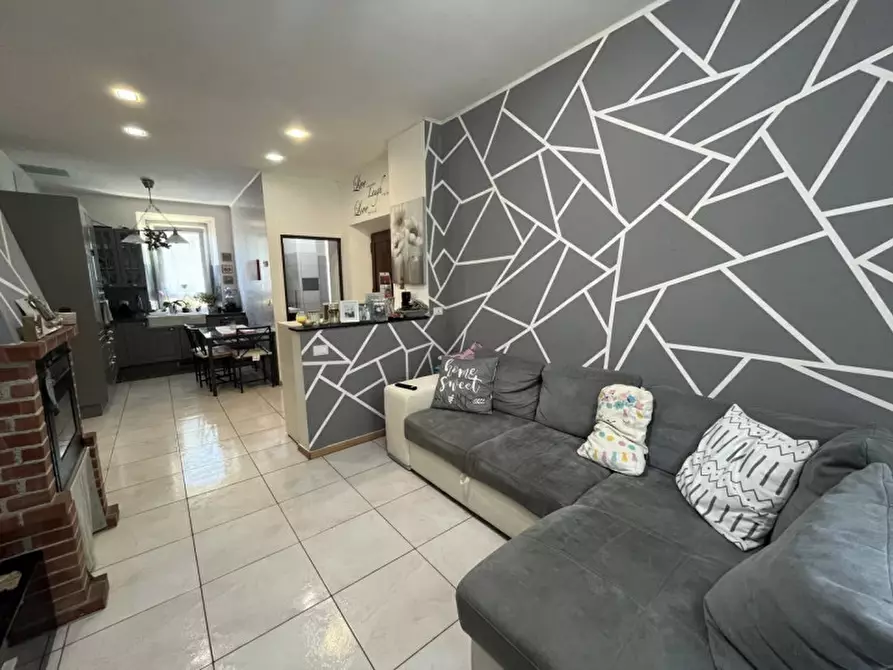 Immagine 3 di Appartamento in vendita  in Via Nazionale Piemonte a Savona