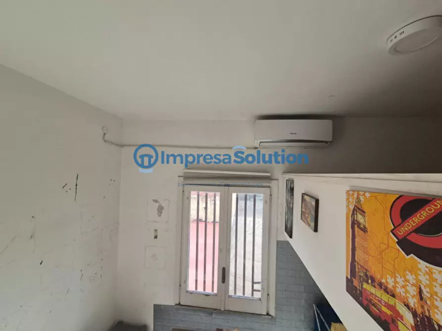 Immagine 10 di Appartamento in vendita  in Via Fontanelle al Trivio a Napoli