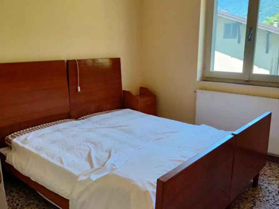 Immagine 7 di Appartamento in vendita  in Via Santa Caterina a Introbio