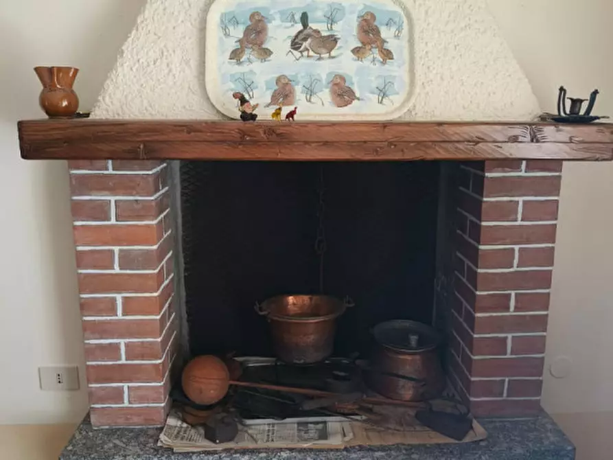 Immagine 11 di Appartamento in vendita  in Via Santa Caterina a Introbio