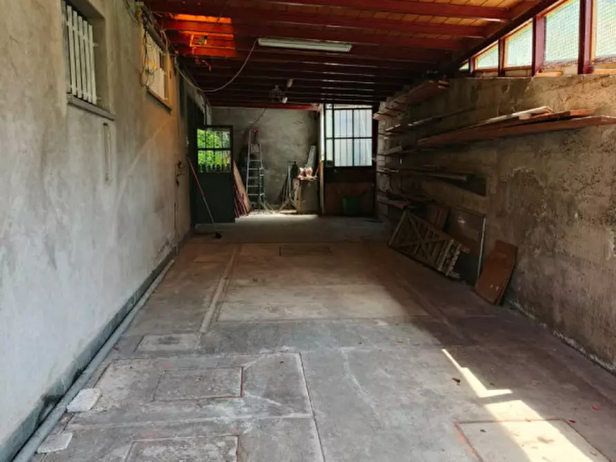 Immagine 16 di Appartamento in vendita  in Via Santa Caterina a Introbio