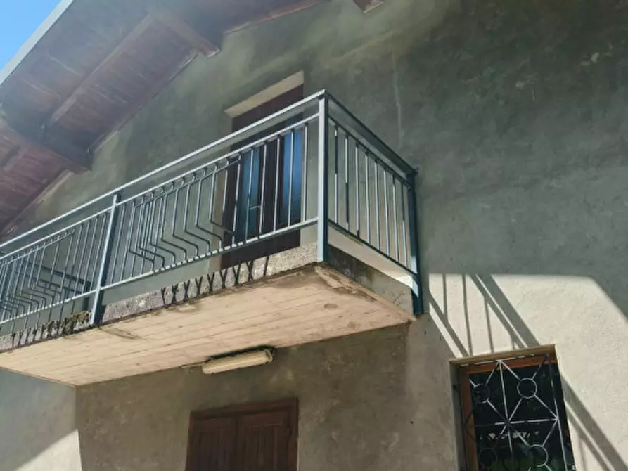 Immagine 18 di Appartamento in vendita  in Via Santa Caterina a Introbio