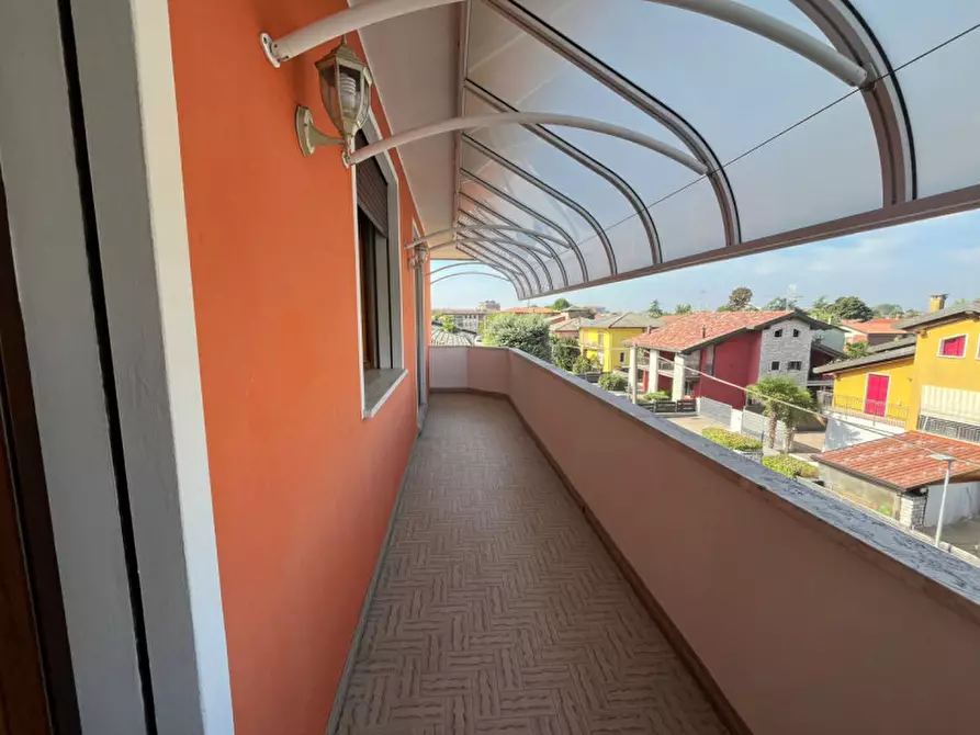 Immagine 2 di Appartamento in vendita  in via g. zanella a Piove Di Sacco