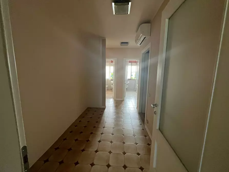 Immagine 10 di Appartamento in vendita  in via g. zanella a Piove Di Sacco