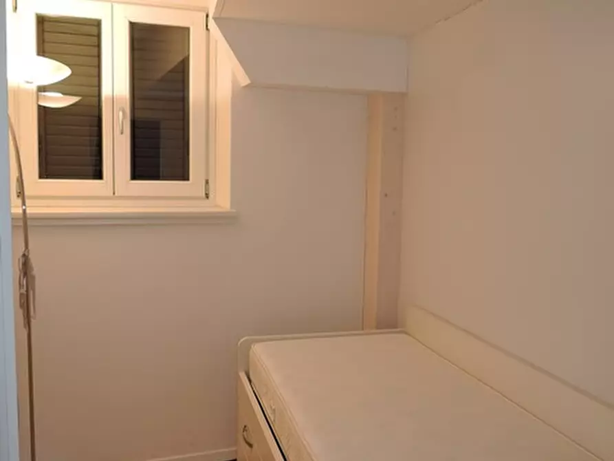 Immagine 3 di Appartamento in affitto  a Trento