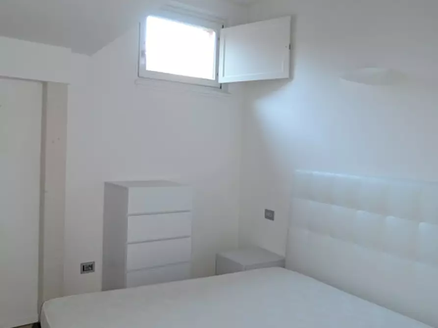 Immagine 4 di Appartamento in affitto  a Trento