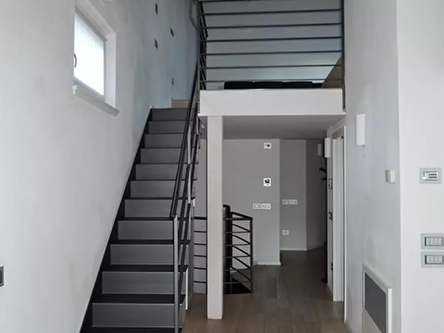 Immagine 6 di Appartamento in affitto  a Trento