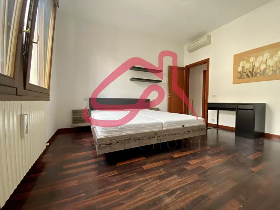 Immagine 5 di Villa in vendita  in via turazza a Padova
