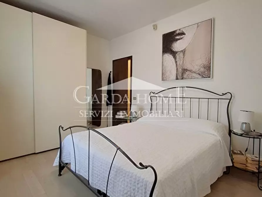 Immagine 16 di Appartamento in vendita  in Via Giovanni Rambotti a Desenzano Del Garda