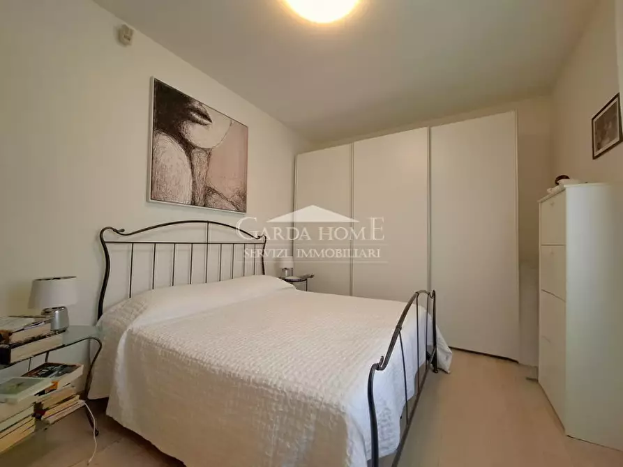 Immagine 17 di Appartamento in vendita  in Via Giovanni Rambotti a Desenzano Del Garda