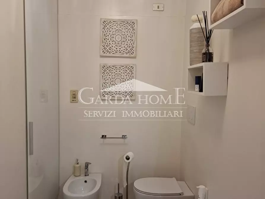 Immagine 20 di Appartamento in vendita  in Via Giovanni Rambotti a Desenzano Del Garda