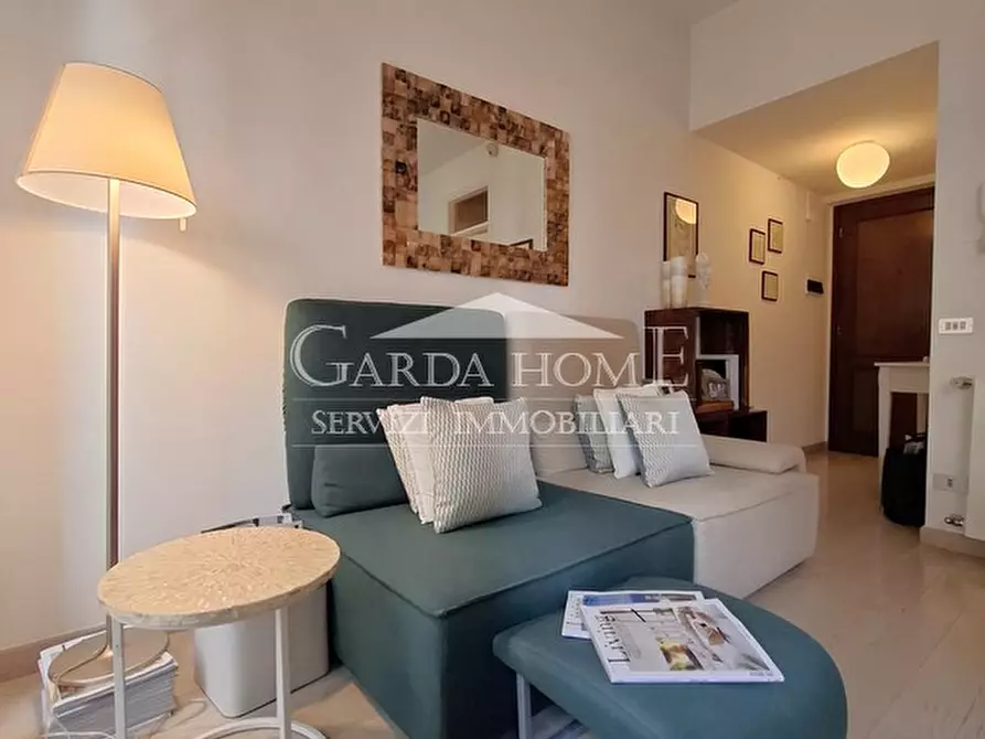 Immagine 25 di Appartamento in vendita  in Via Giovanni Rambotti a Desenzano Del Garda