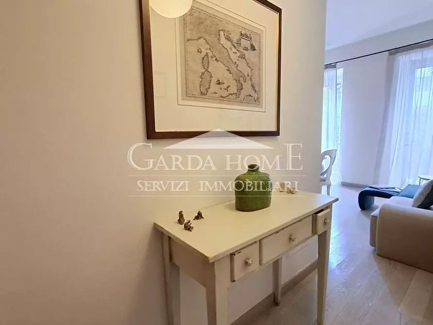 Immagine 26 di Appartamento in vendita  in Via Giovanni Rambotti a Desenzano Del Garda