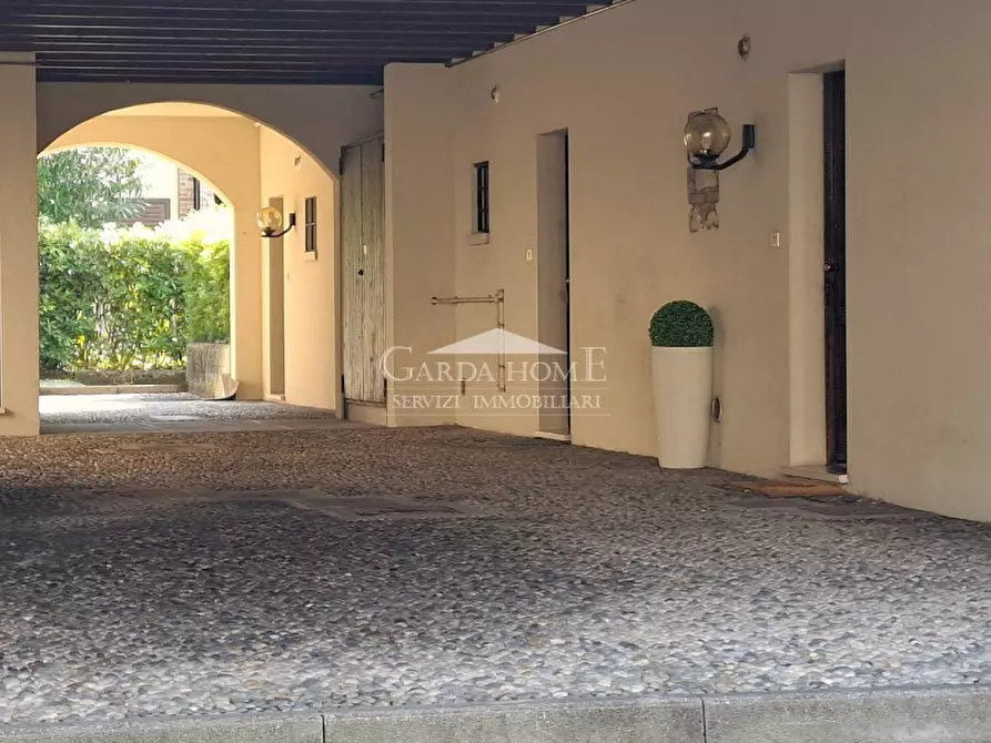 Immagine 29 di Appartamento in vendita  in Via Giovanni Rambotti a Desenzano Del Garda