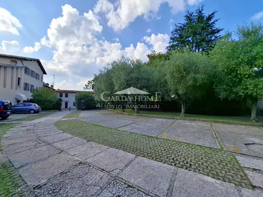 Immagine 31 di Appartamento in vendita  in Via Giovanni Rambotti a Desenzano Del Garda