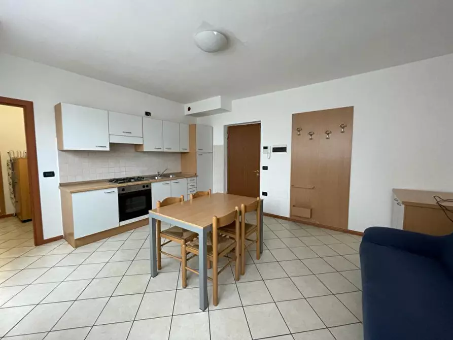 Immagine 1 di Appartamento in vendita  in via palermo a Trento