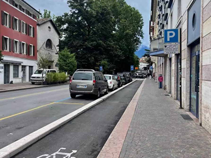 Immagine 2 di Attività commerciale in vendita  in Via cardinale Cristoforo Madruzzo a Trento