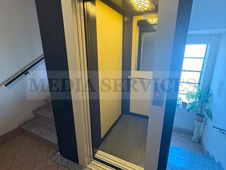 Immagine 5 di Appartamento in vendita  in via Pier Luigi Albini n° 4 a Vigevano