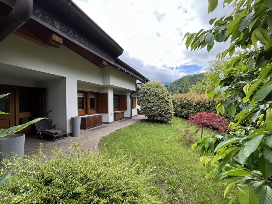 Immagine 2 di Villa in vendita  in Via Vittorio de Riccabona a Trento