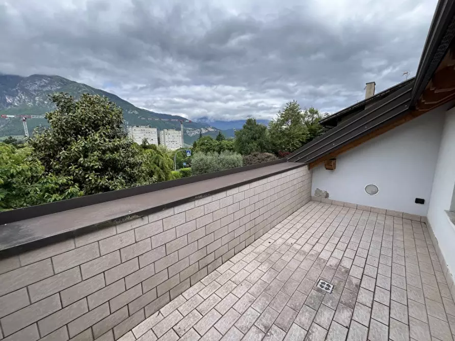 Immagine 6 di Villa in vendita  in Via Vittorio de Riccabona a Trento