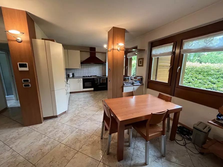 Immagine 12 di Villa in vendita  in Via Vittorio de Riccabona a Trento