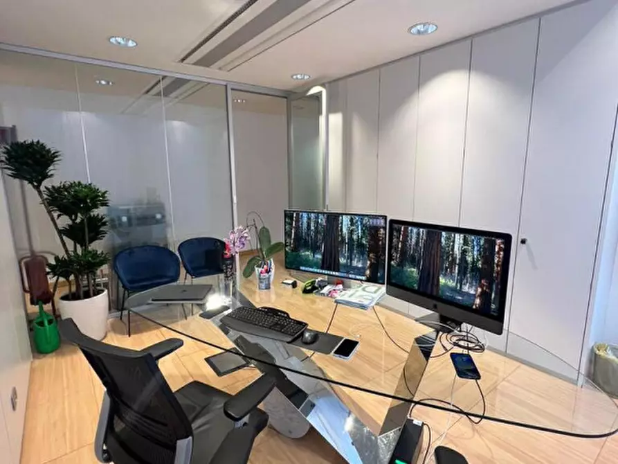 Immagine 7 di Ufficio in vendita  in via olivetti a Trento