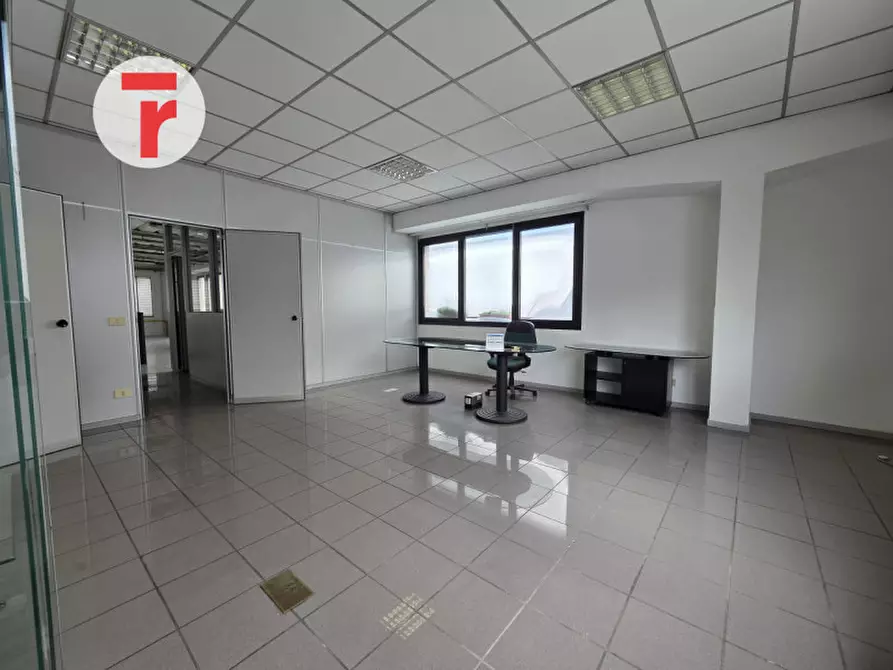 Immagine 13 di Capannone industriale in affitto  in Strada del Santo a Cadoneghe