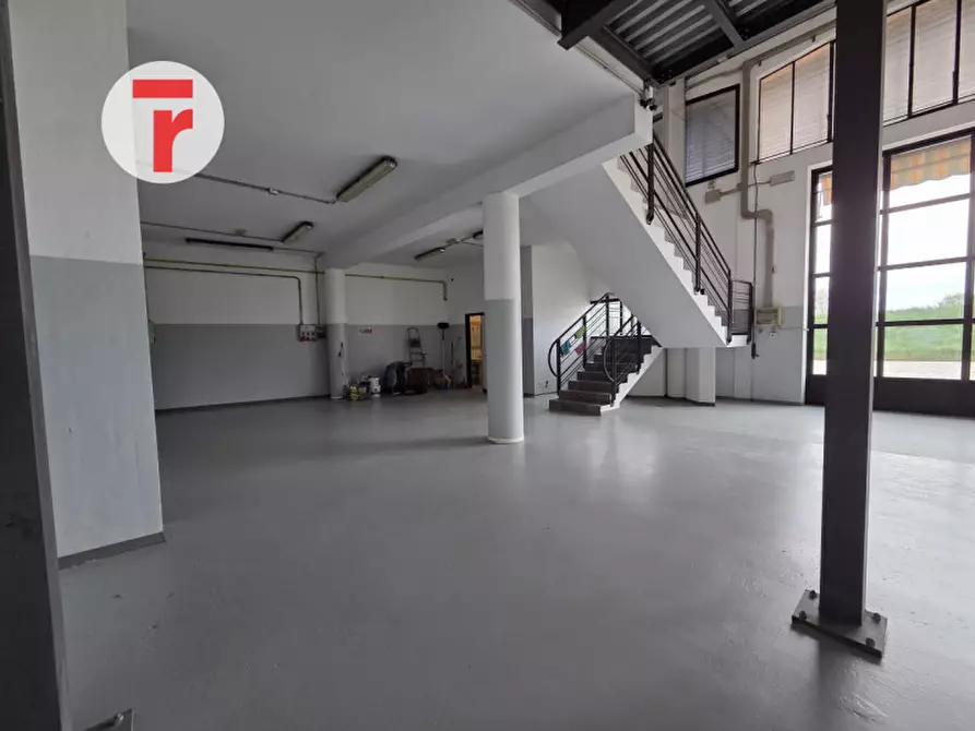 Immagine 17 di Capannone industriale in affitto  in Strada del Santo a Cadoneghe