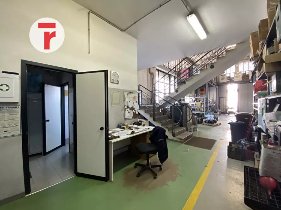 Immagine 9 di Capannone industriale in affitto  in Strada del Santo a Cadoneghe