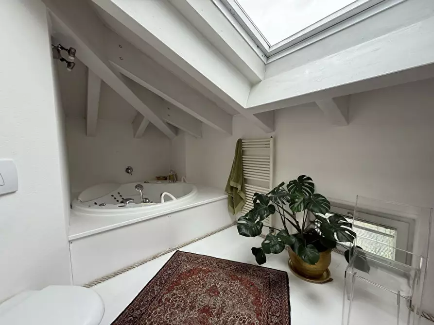 Immagine 6 di Appartamento in vendita  in Via Ca dei Gai a Trento