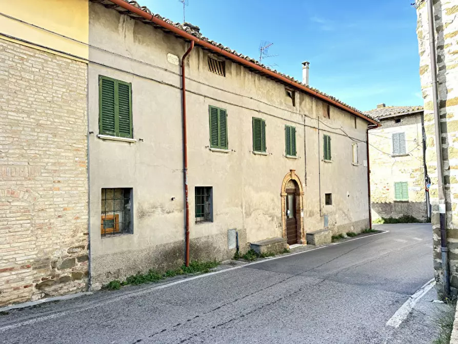 Immagine 3 di Rustico / casale in vendita  a Perugia