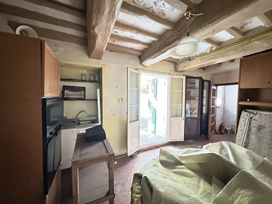 Immagine 23 di Rustico / casale in vendita  a Perugia