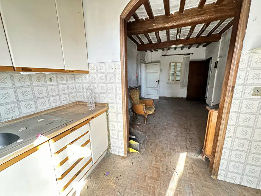 Immagine 24 di Rustico / casale in vendita  a Perugia