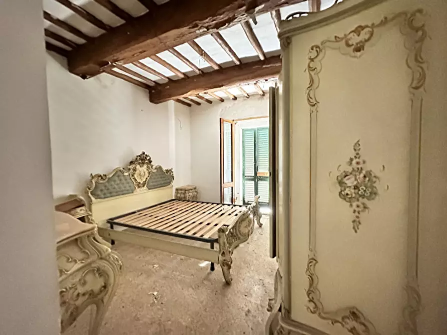 Immagine 28 di Rustico / casale in vendita  a Perugia