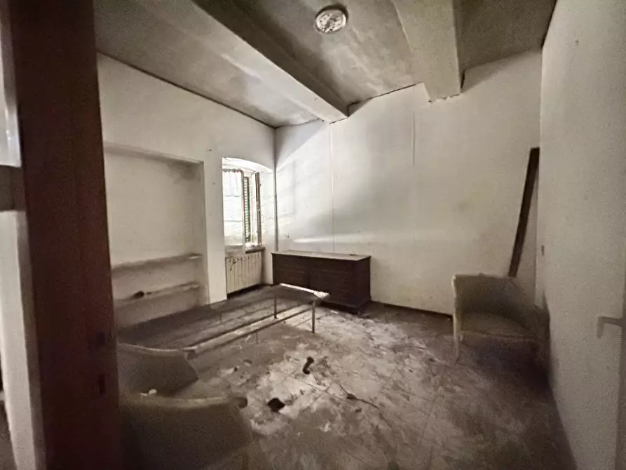 Immagine 35 di Rustico / casale in vendita  a Perugia