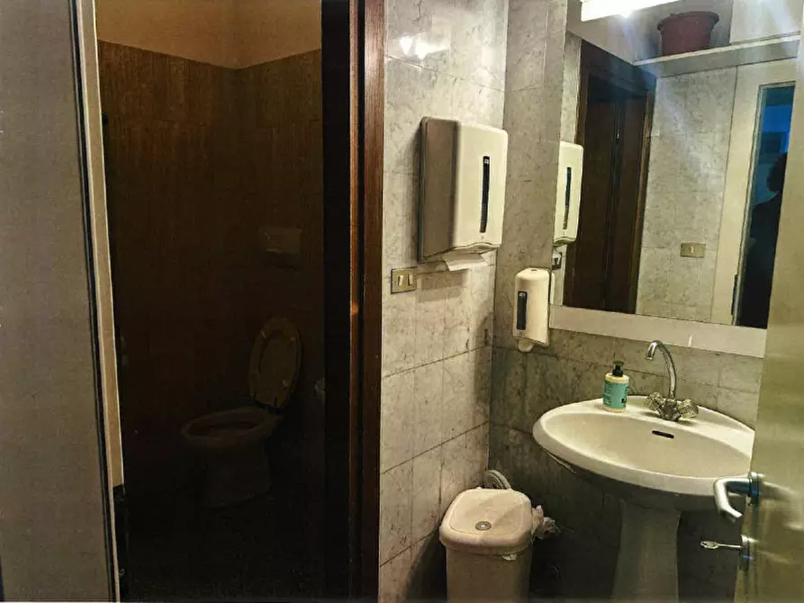 Immagine 7 di Ufficio in vendita  in Via della Mendola - Alte Mendelstraße a Bolzano