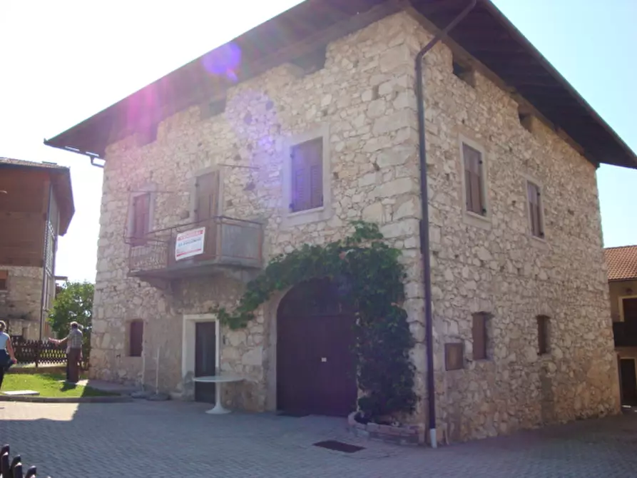 Immagine 8 di Appartamento in vendita  a Amblar-Don