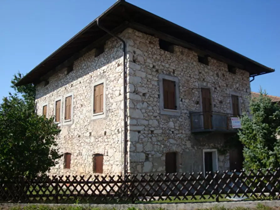 Immagine 11 di Appartamento in vendita  a Amblar-Don