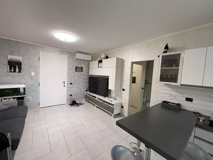 Immagine 4 di Villetta a schiera in vendita  a Suzzara