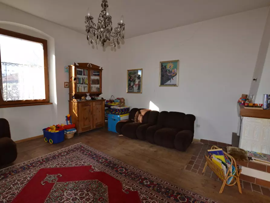 Immagine 7 di Appartamento in vendita  a Romeno