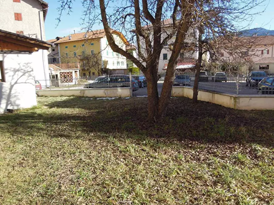 Immagine 16 di Appartamento in vendita  a Romeno